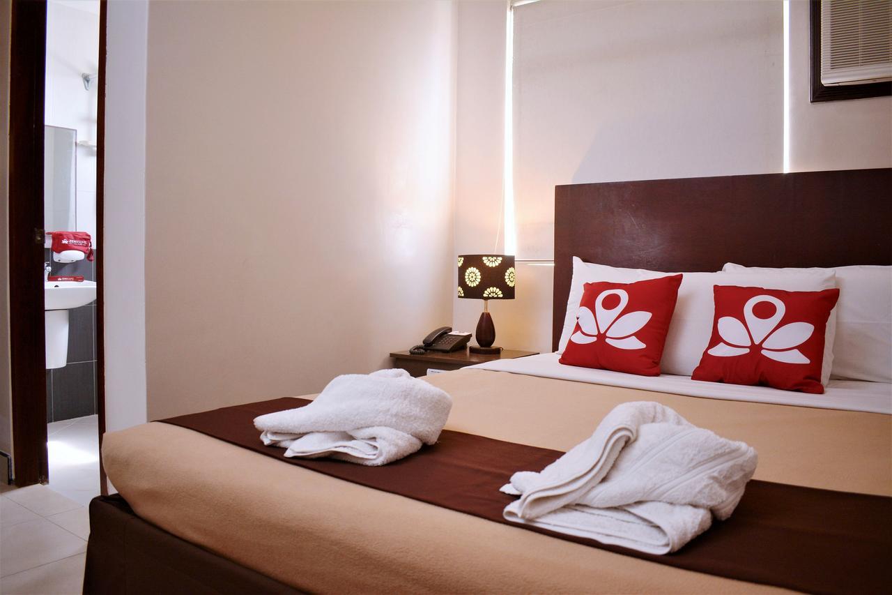 ZEN Rooms Malvar Road Puerto Princesa Buitenkant foto