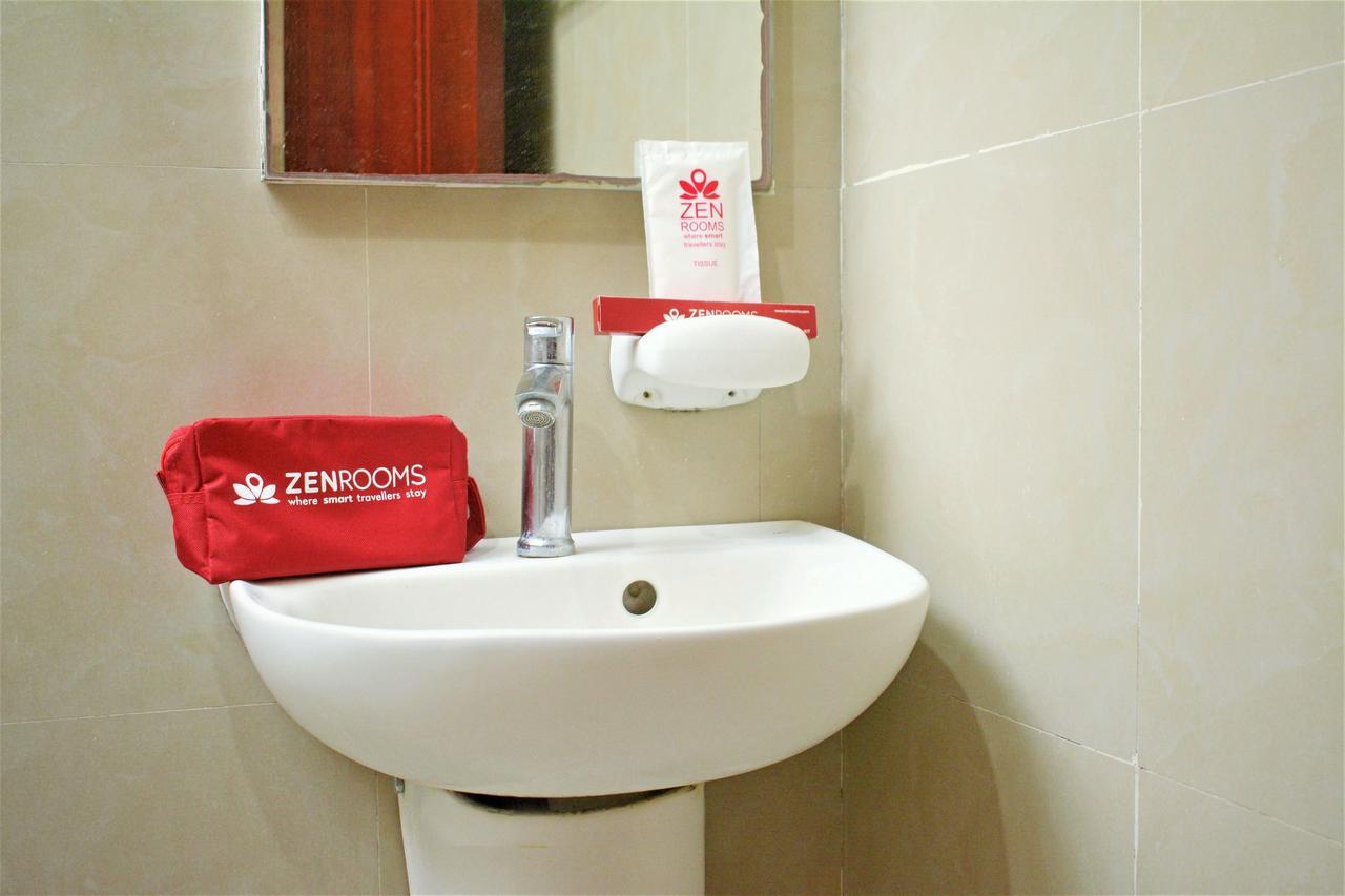 ZEN Rooms Malvar Road Puerto Princesa Buitenkant foto